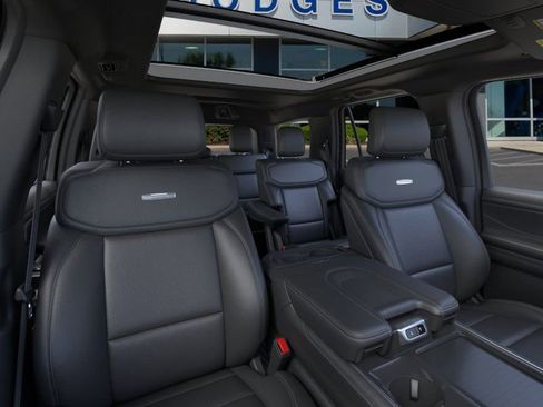New 2025 Ford Expedition Platinum w/ Stealth Appearance Package image 38