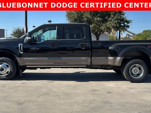 Used 2022 Ford F350 King Ranch w/ King Ranch Ultimate Package image 2