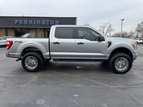 Used 2022 Ford F150 XL w/ STX Appearance Package image 7