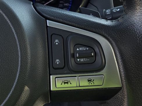 Used 2017 Subaru Outback 2.5i Limited AWD/4WD image 42