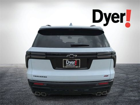 New 2026 Chevrolet Traverse RS image 5