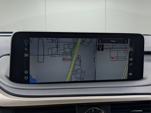 Used 2022 Lexus RX 350L Premium w/ Premium Package AWD/4WD image 22