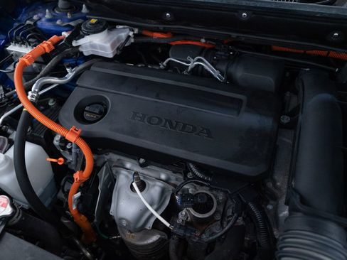 Used 2023 Honda CR-V Sport Touring image 13