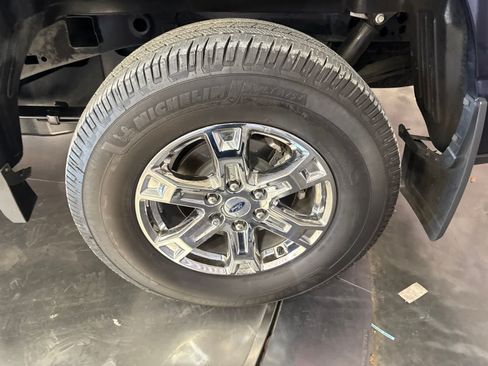 Used 2022 Ford F150 Lariat AWD/4WD image 11