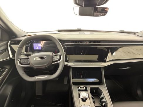 Used 2025 Jeep Wagoneer S Limited AWD/4WD image 20