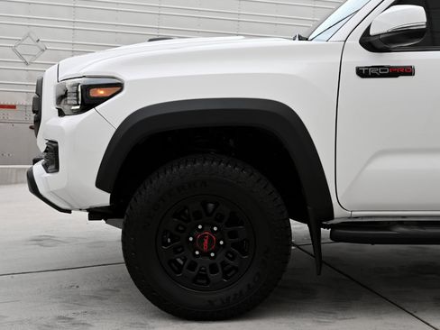 Used 2019 Toyota Tacoma TRD Pro image 34