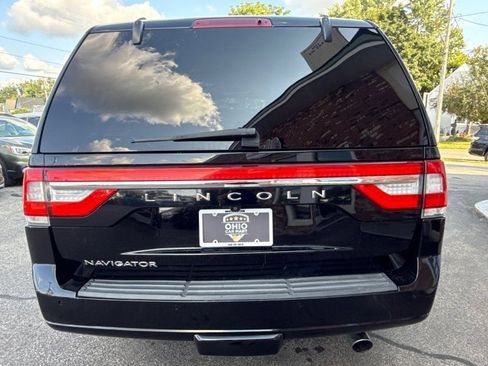 Used 2017 Lincoln Navigator L Select AWD/4WD image 6