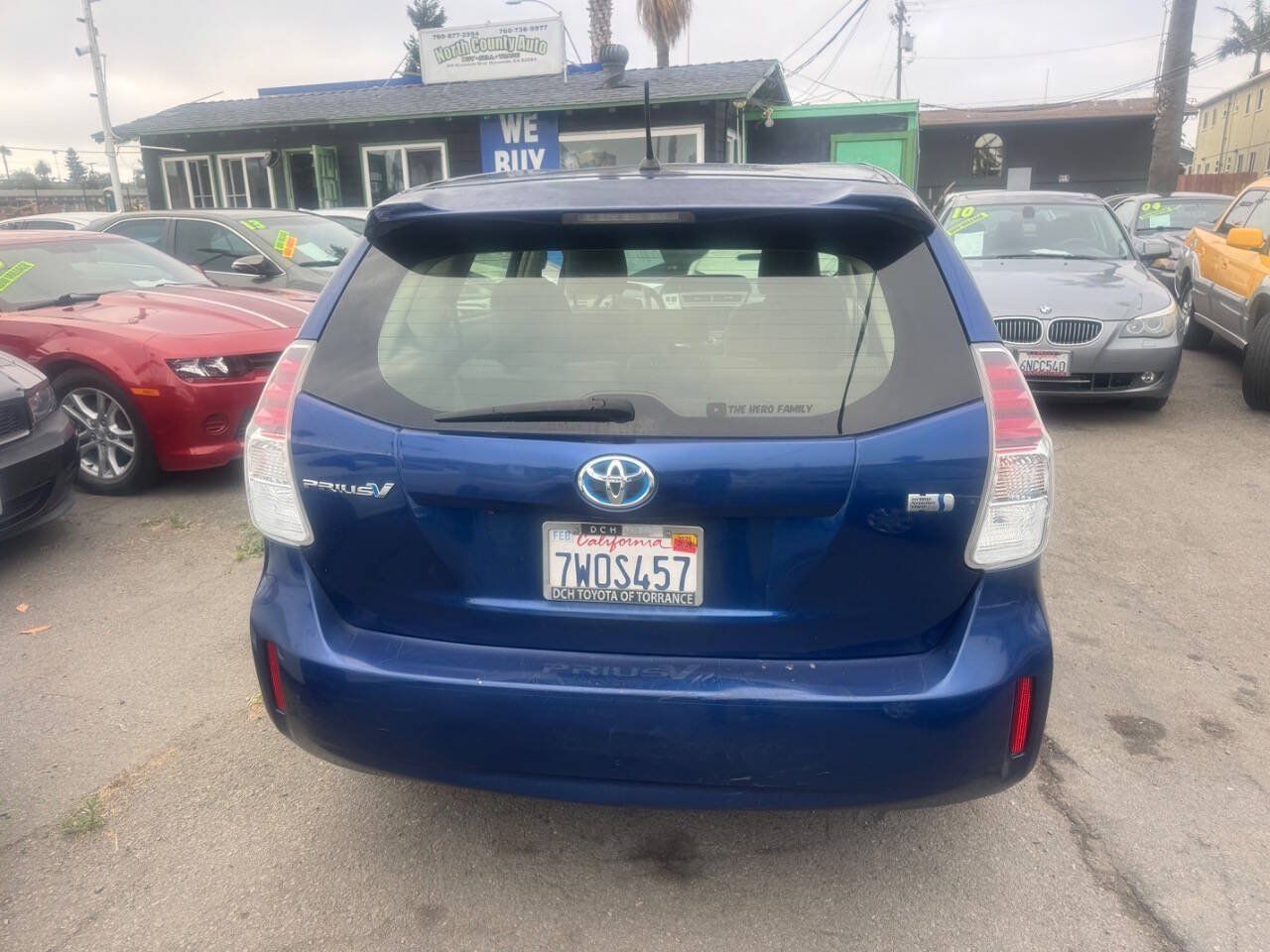 Used 2017 Toyota Prius V Two w/ Carpet Mat Package FWD image 6