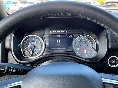 Used 2025 RAM 1500 Laramie AWD/4WD image 13