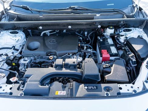 Used 2024 Toyota RAV4 LE image 19