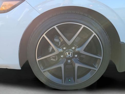 Used 2022 Honda Civic Sport Touring image 11