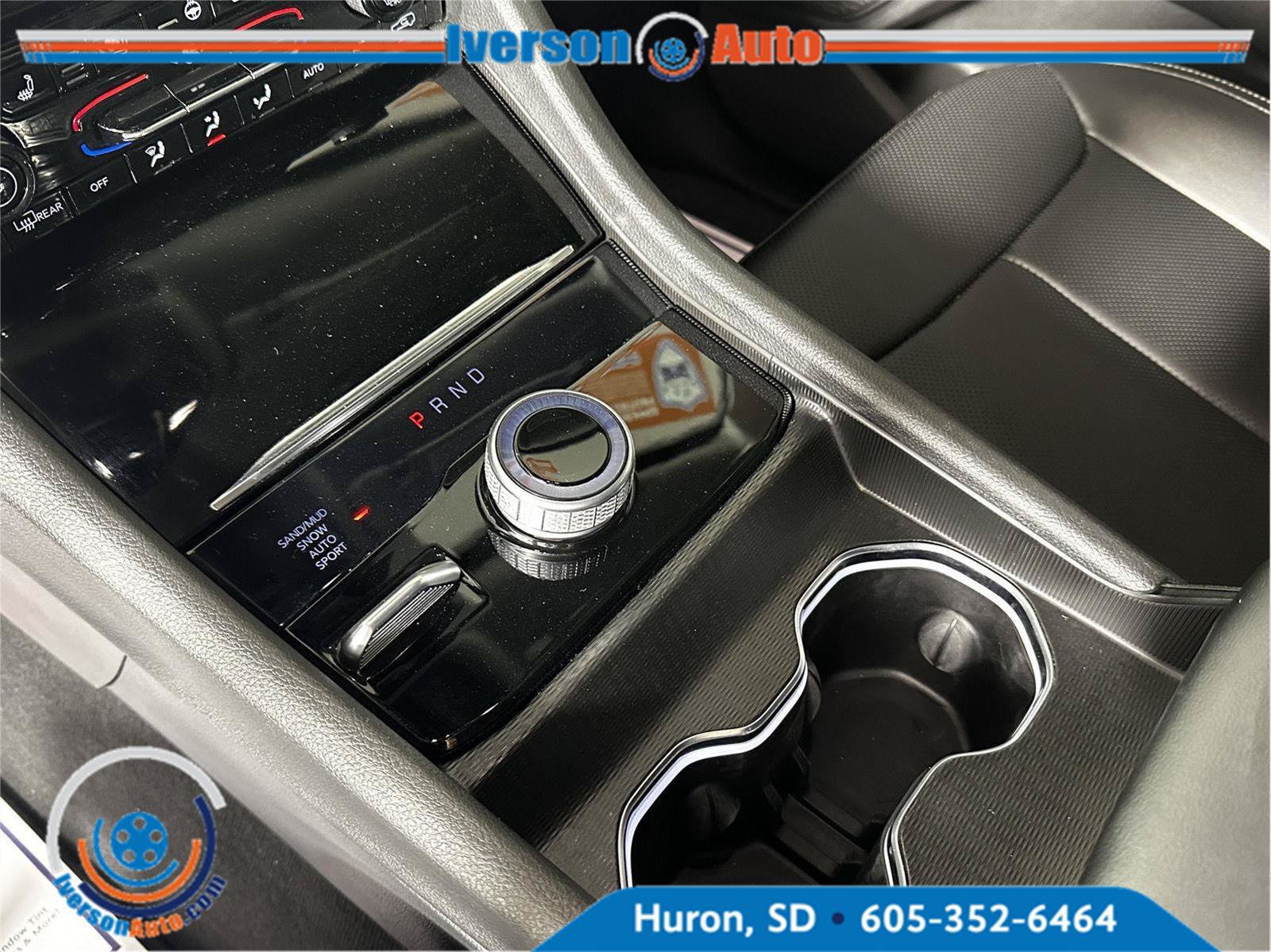 Used 2024 Jeep Grand Cherokee L Limited w/ Luxury Tech Group II AWD/4WD image 22