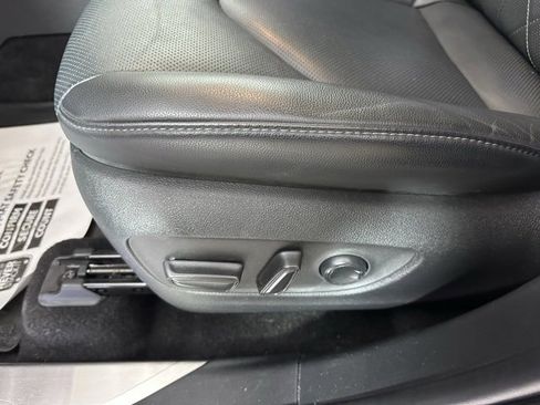 Used 2023 Toyota Highlander Platinum image 23