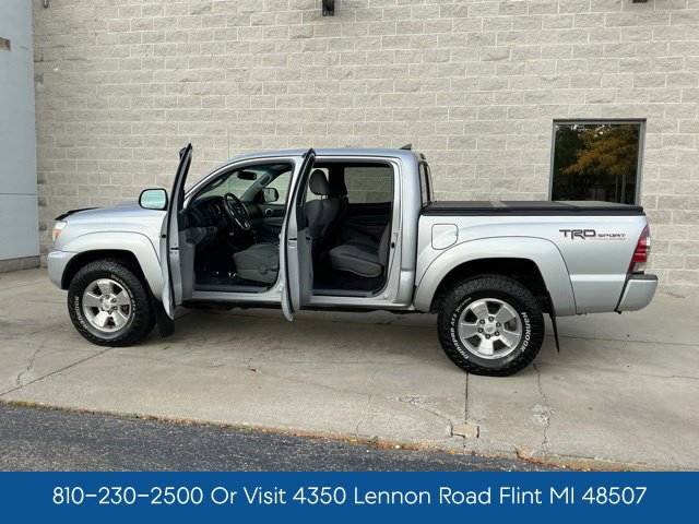 Used 2012 Toyota Tacoma 4x4 Double Cab w/ TRD Sport Pkg image 12