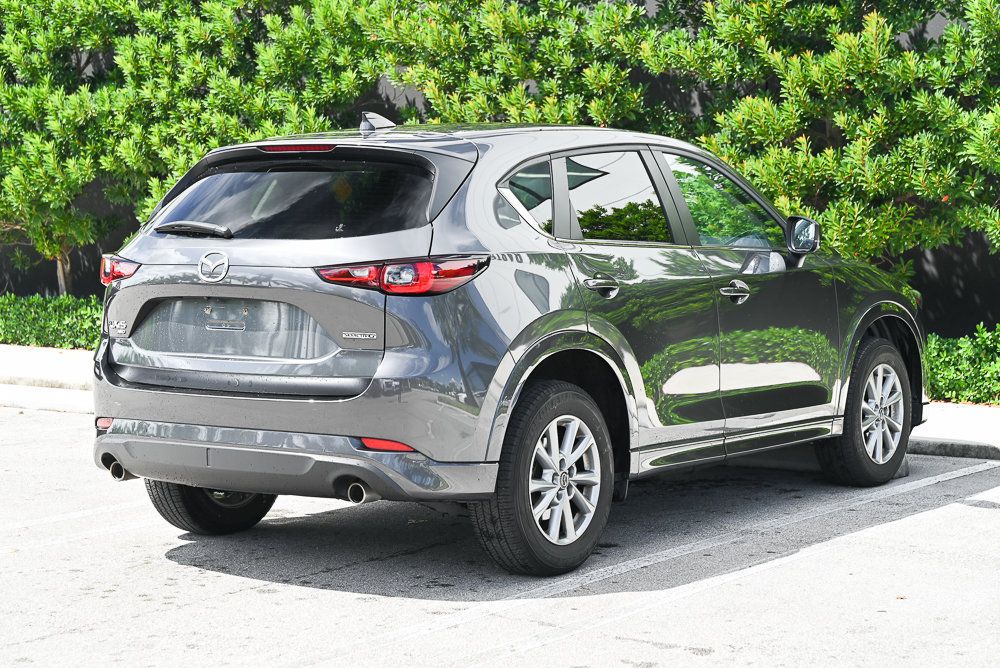 Used 2024 MAZDA CX-5 AWD 2.5 S w/ Preferred Package image 2