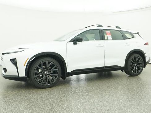 New 2026 Toyota Crown Signia Limited image 21