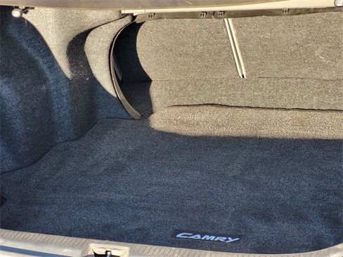 Used 2009 Toyota Camry SE image 18