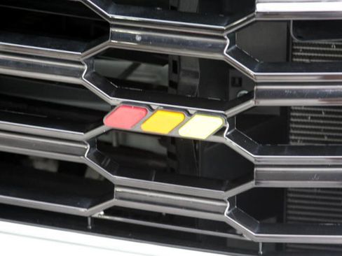 Used 2024 Toyota Sequoia Platinum w/ TRD Off-Road Package image 40