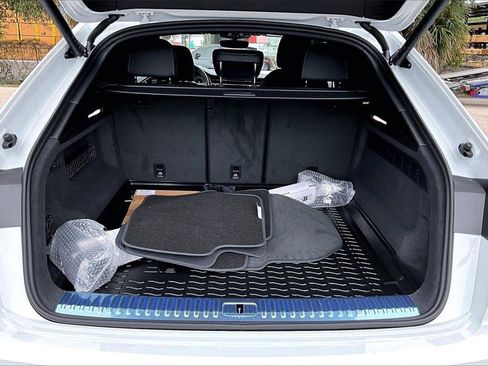 New 2026 Audi Q8 Premium Plus image 15