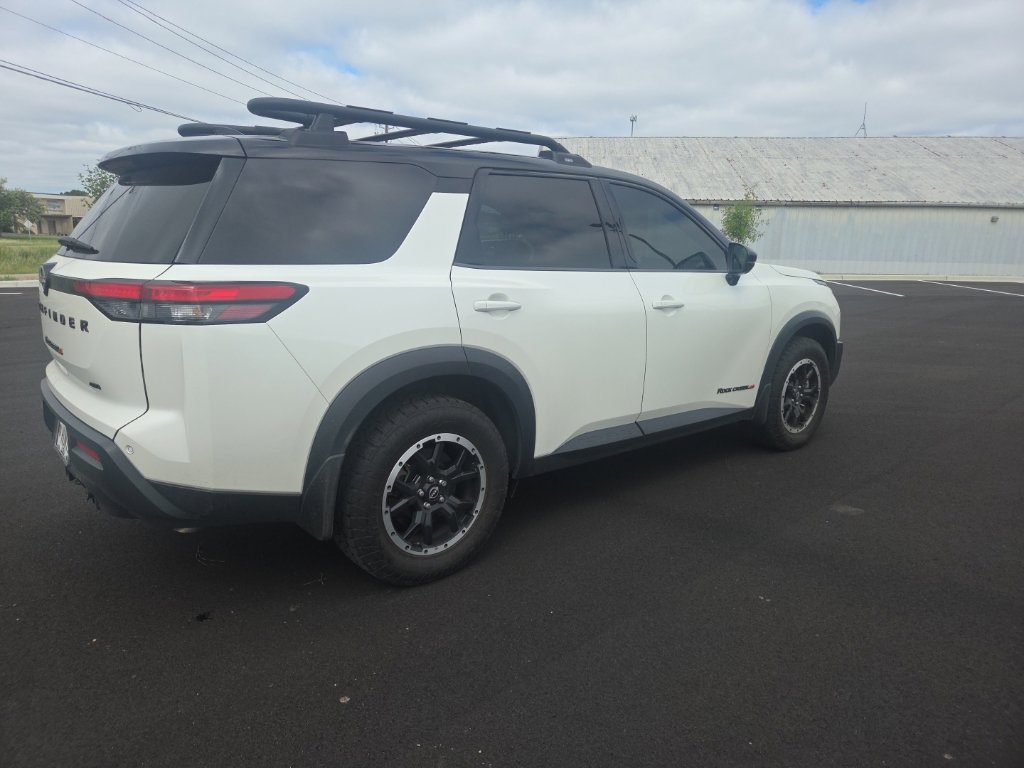 Used 2024 Nissan Pathfinder Rock Creek AWD/4WD image 10