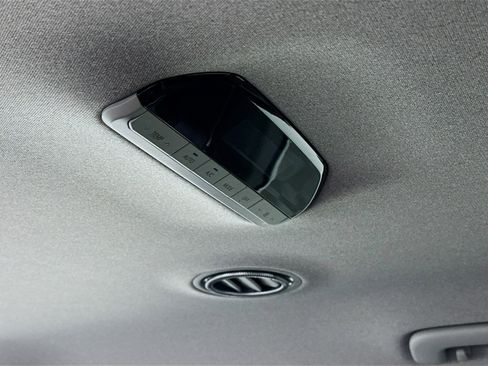 Used 2024 Kia EV9 Light Long Range image 36