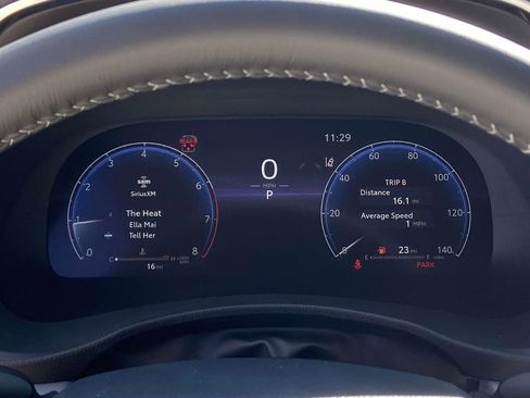 Used 2026 Toyota Highlander Limited image 34