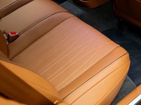 Used 2023 Bentley Flying Spur W12 image 51