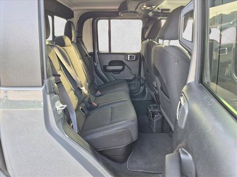 Used 2020 Jeep Gladiator Sport w/ Quick Order Package 24S AWD/4WD image 19