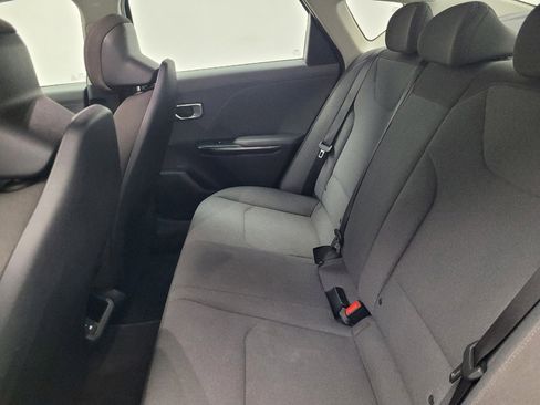 Used 2025 Kia K4 FWD image 18