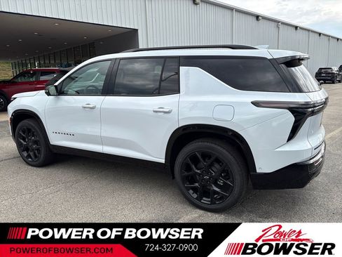 New 2026 Chevrolet Traverse RS w/ LPO, Floor Liner Package AWD/4WD image 3