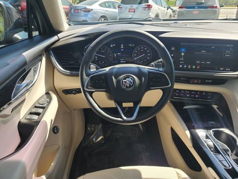 Used 2021 Buick Envision Essence image 10