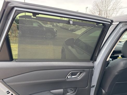 New 2026 Nissan Rogue Platinum image 23