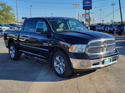 Used 2017 RAM 1500 Big Horn image 7