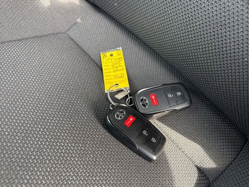 Used 2025 Toyota 4Runner SR5 image 34