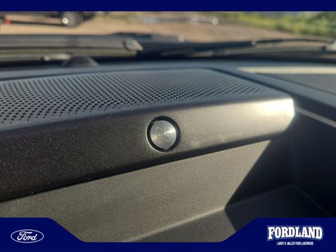 Used 2019 Ford F150 Raptor w/ Equipment Group 802A Luxury AWD/4WD image 27