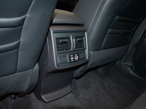 Certified 2026 Subaru Forester Premium AWD/4WD image 23