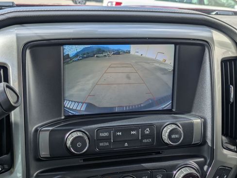 Used 2018 Chevrolet Silverado 1500 LTZ Z71 w/ LTZ Plus Package AWD/4WD image 24