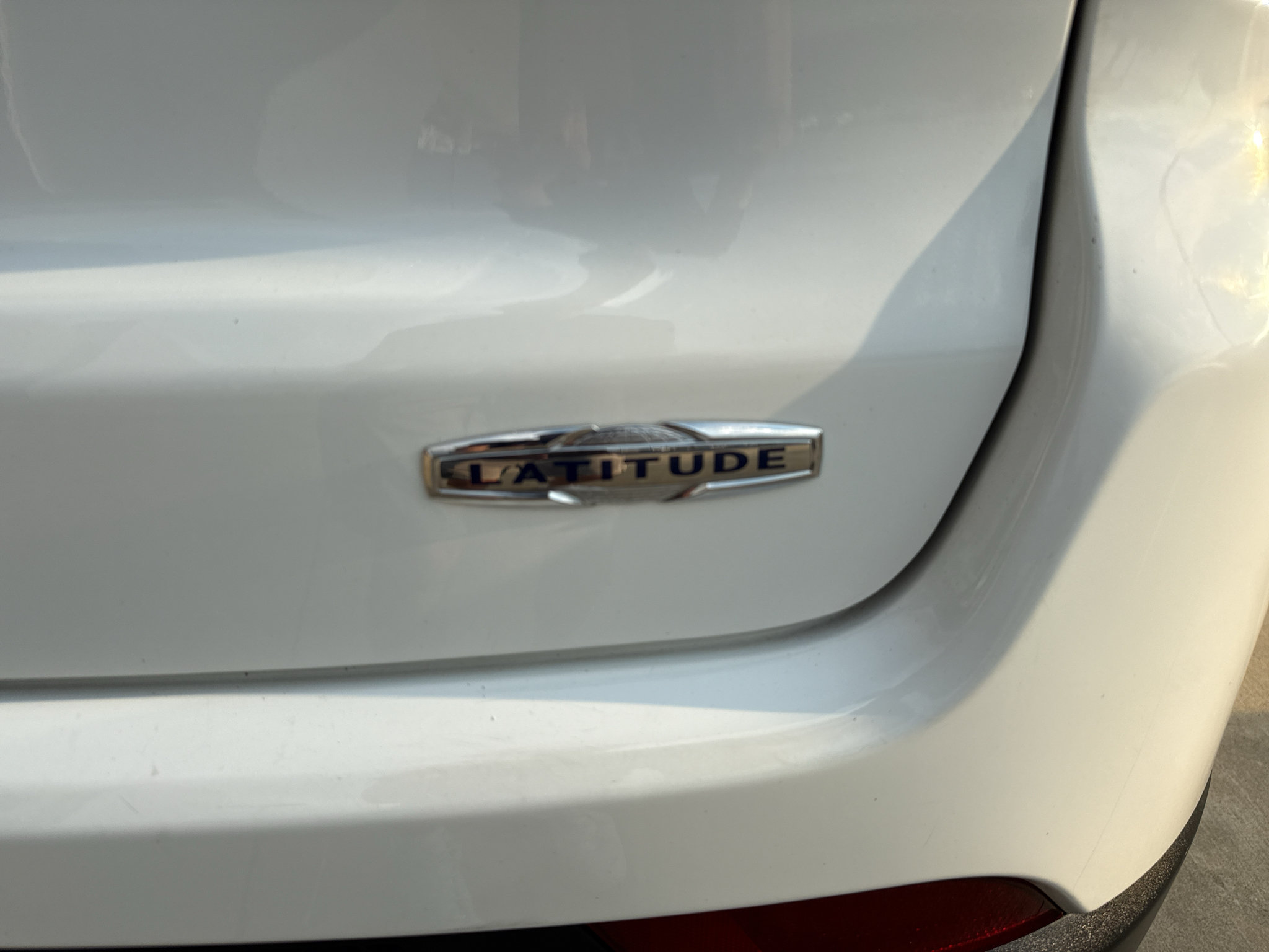 Used 2024 Jeep Compass Latitude AWD/4WD image 15