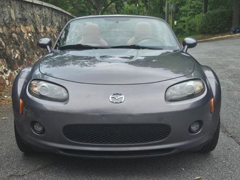 Used 2007 MAZDA MX-5 Miata Grand Touring w/ Premium Pkg RWD image 7