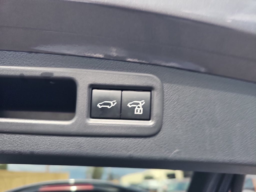 Used 2023 Lexus RX 350 w/ Cold Area Package AWD/4WD image 13