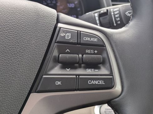 Used 2017 Hyundai Elantra Value Edition w/ Cargo Package FWD image 24