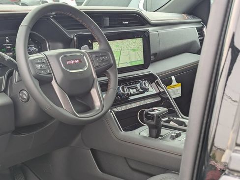 New 2026 GMC Sierra 1500 AT4 w/ AT4 Premium Package AWD/4WD image 38