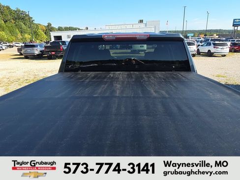 Used 2019 Chevrolet Silverado 1500 Custom w/ Custom Value Package AWD/4WD image 6