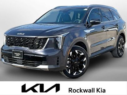 Certified 2025 Kia Sorento EX w/ Panoramic Sunroof Package