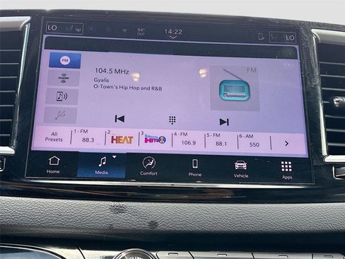Used 2025 Chrysler Pacifica Select FWD image 14