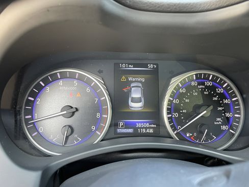 Used 2015 INFINITI Q50 Premium w/ Navigation Package image 32