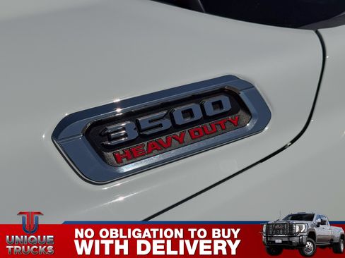 Used 2024 RAM 3500 Tradesman w/ Chrome Appearance Group AWD/4WD image 10