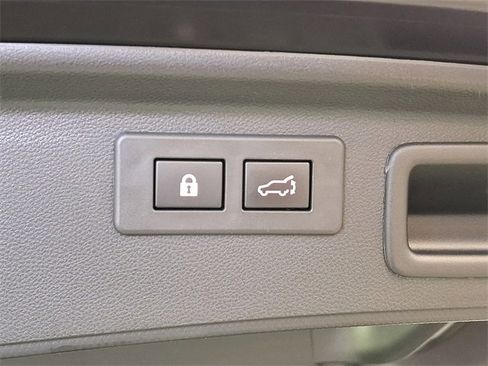 Used 2024 Subaru Forester Touring image 36