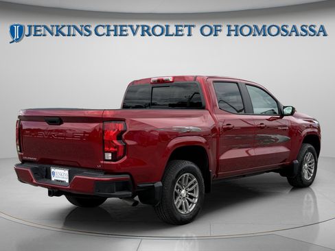 Certified 2024 Chevrolet Colorado LT w/ LT Convenience Package II RWD image 3