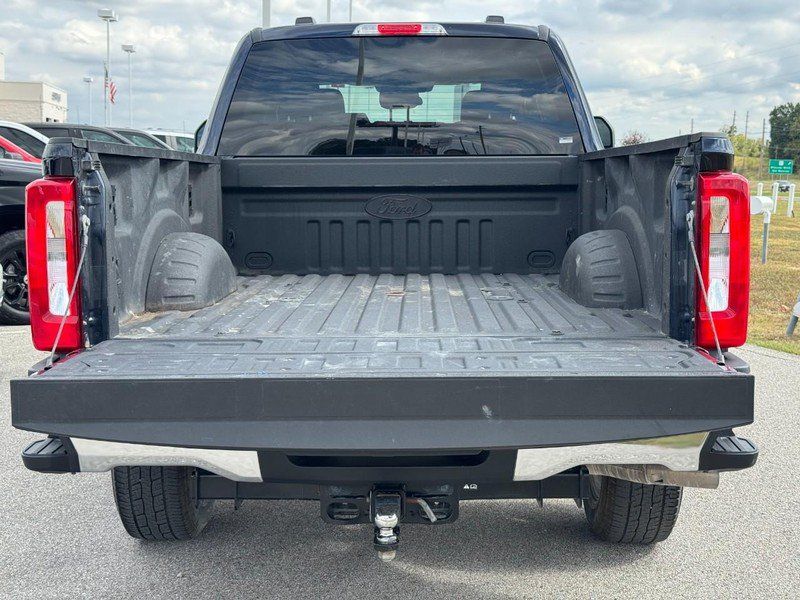 Used 2025 Ford F350 XLT AWD/4WD image 5